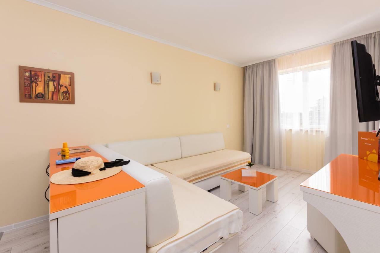 Serenity Bay Hotel Zarewo Exterior foto